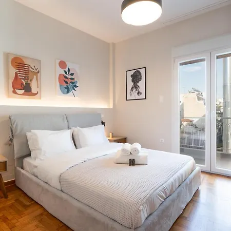 Classy In Koukaki, Walk To Metro & Acropolis Apartment Athens