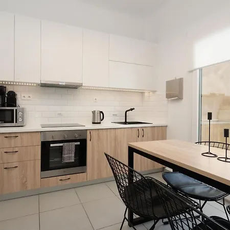 Apartment Classy In Koukaki, Walk To Metro & Acropolis Athens