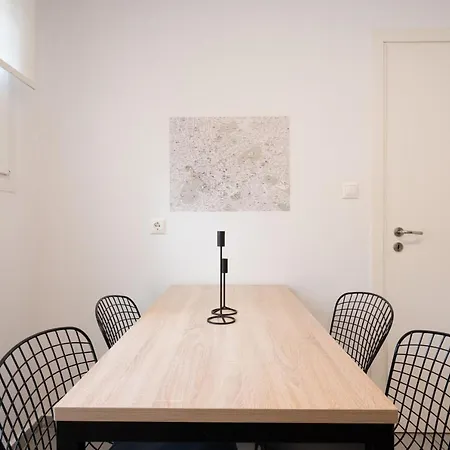 Apartment Classy In Koukaki, Walk To Metro & Acropolis *