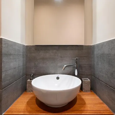 Classy In Koukaki, Walk To Metro & Acropolis Apartament *